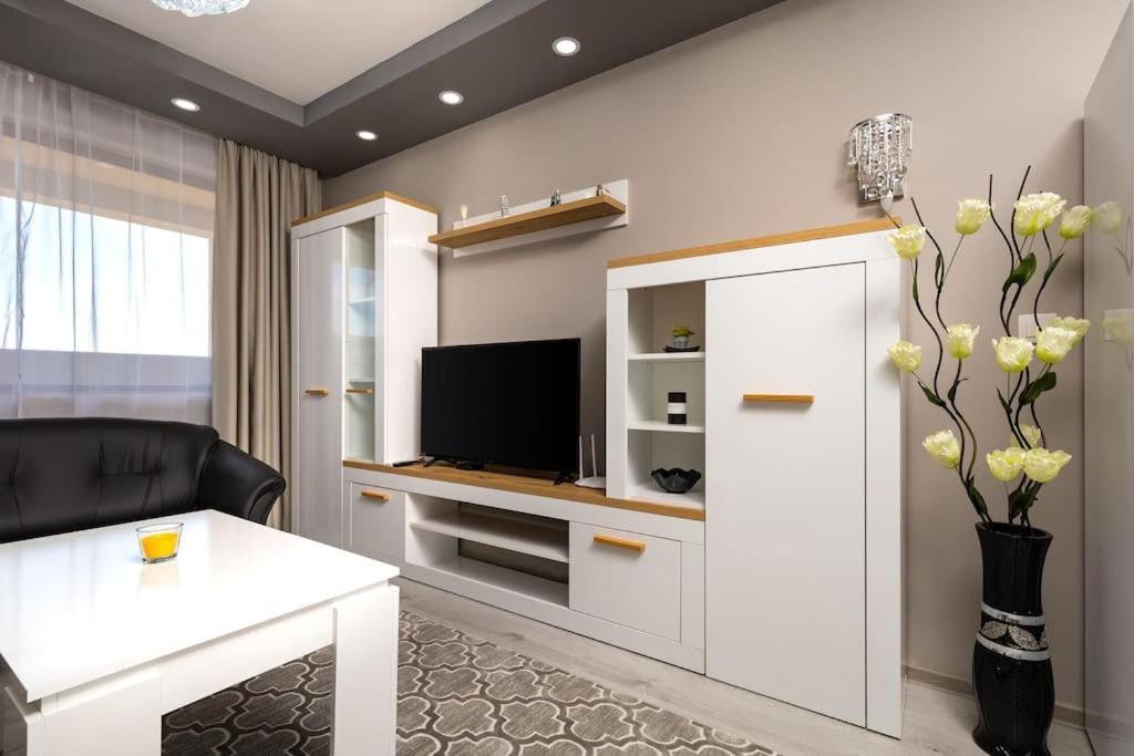 Apartament Comfy With Private Parking *